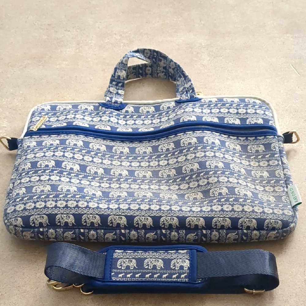 Kayond Elephant Print Laptop Bag